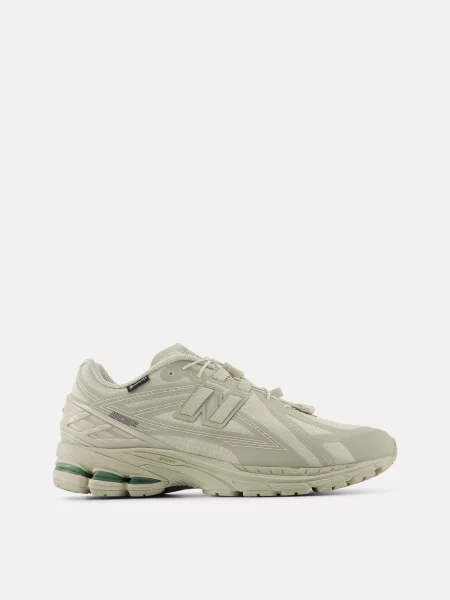 Повседневные кроссовки New Balance белые