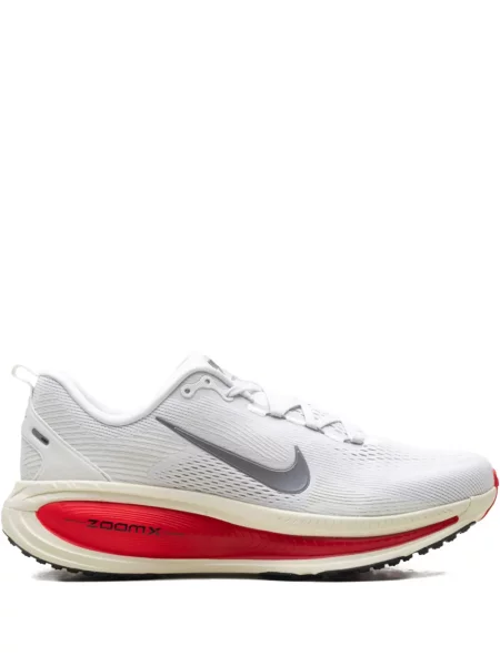 Sneakerși Nike Vomero gri