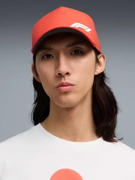 Кепка Puma красная