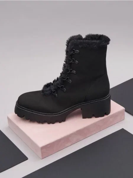 Черевики чорний