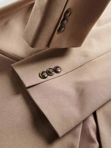 Reserved Гладкий блейзер бежевий