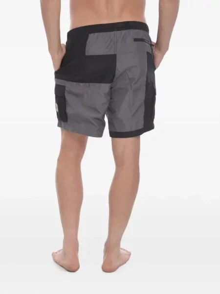 Scurt chiloți Nike cu imagine cu model floral negru