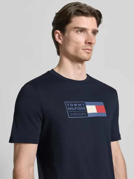 T-shirt o kroju regular fit z czystej bawełny Tommy Hilfiger