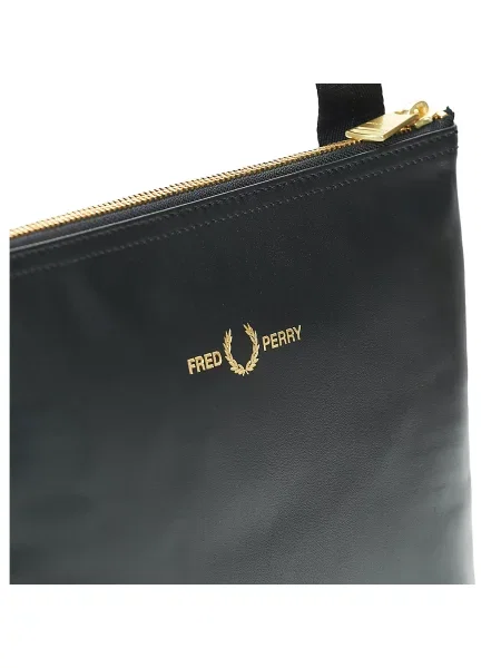 Geantă Fred Perry din piele negru