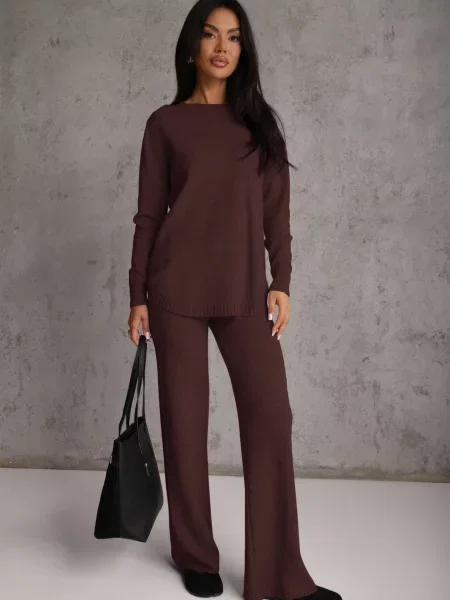 Komplet Dzianinowy z Wiskozą Longsleeve i Luźne Spodnie Mirette brązowy