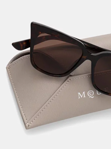 Солнцезащитные очки Alexander Mcqueen