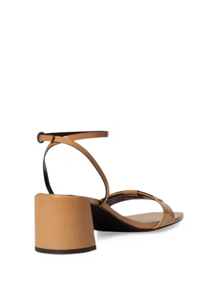 Szandál Tory Burch autogrammal