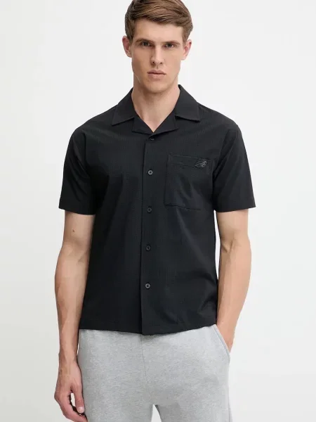 Риза New Balance със стандартна кройка с класическа яка черно