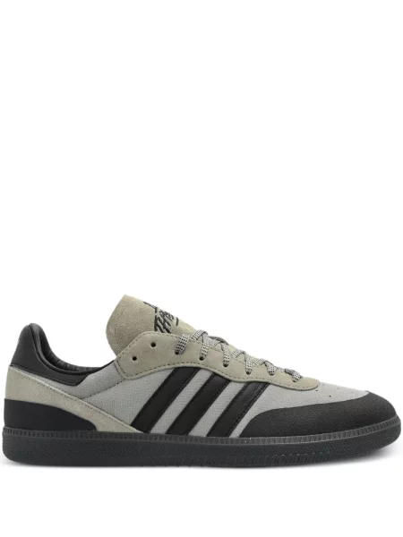 Маратонки Adidas с принт сиво