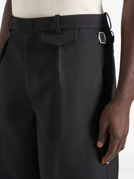 Bermuda kratke hlače Manière De Voir keper crna