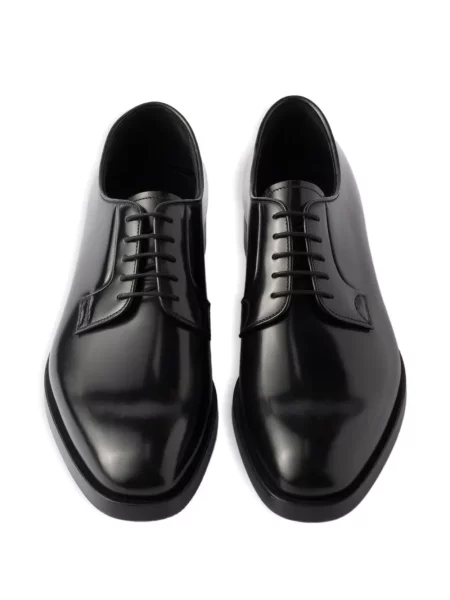 Pantofi Prada cu șireturi din piele negru