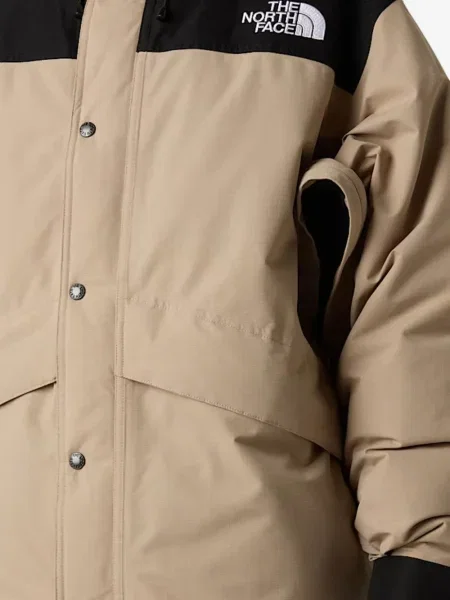 Geacă The North Face cu glugă