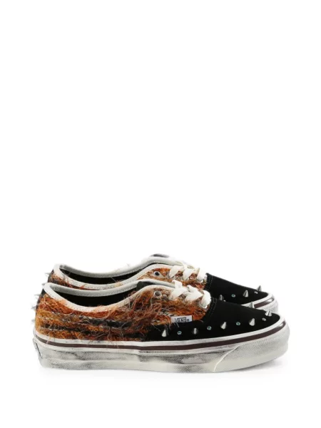 Sneakerși Vans cu tepi cu blană negru
