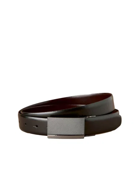 Next temno rjava črna