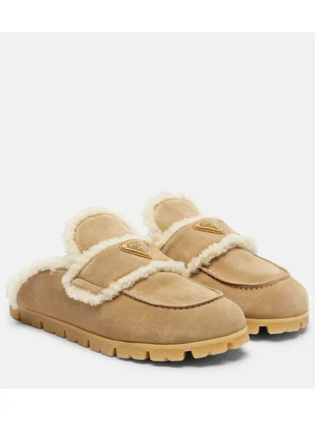 Papuci tip mules Prada din piele de căprioară bej