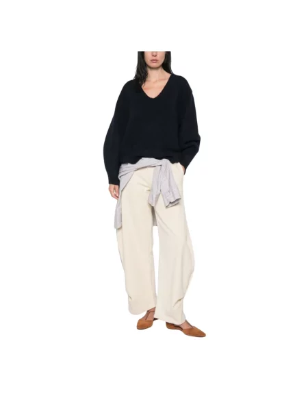 Sweter Soft Goat z kaszmiru z dekoltem w serek z bufiastymi rękawami niebieski