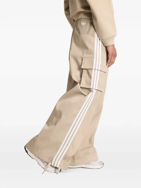 Pantaloni Adidas din țesătură twill