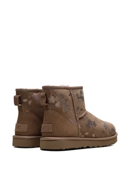 Cizme scurte Ugg cu model floral clasici maro