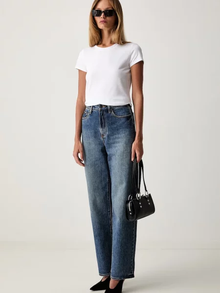 Armani Exchange tricou basic pentru femei din cu alb