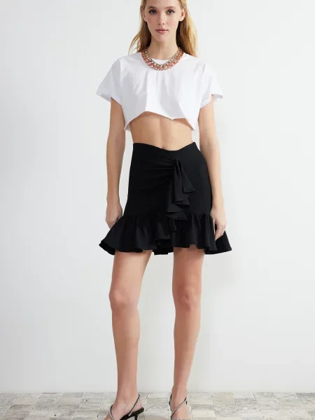 Fusta mini Trendyol cu volane negru