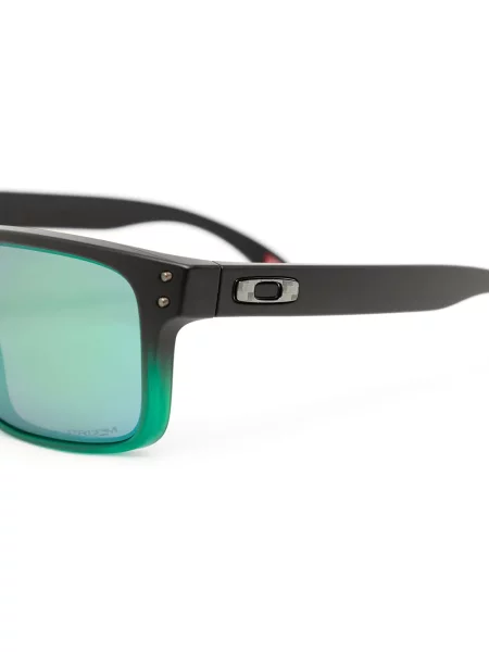 Sluneční brýle Oakley s přechodem barev černé