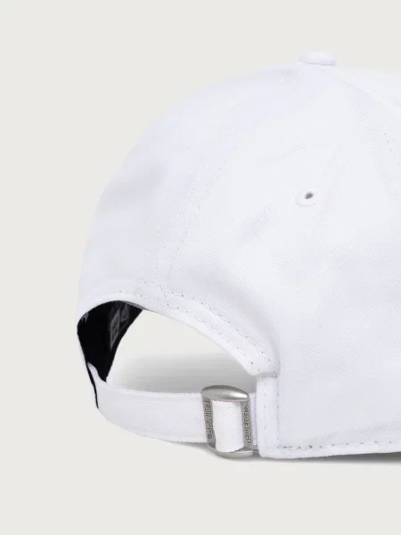New Era czapka z daszkiem NE SKULL WHICHJ biała