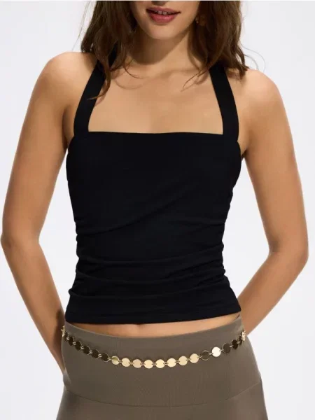 Reserved Top din modal negru