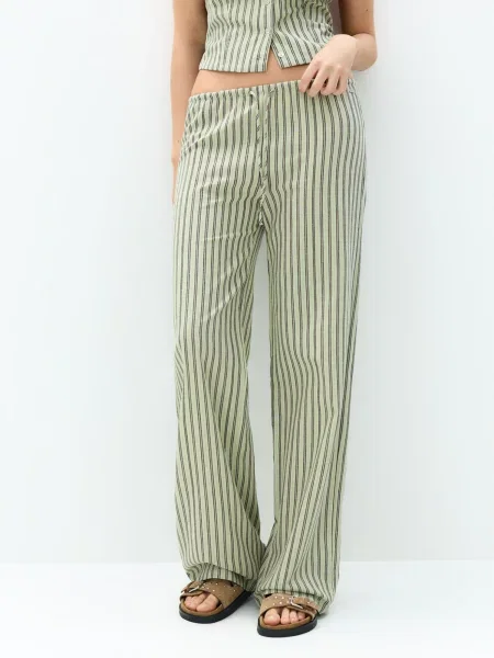 Pull&Bear Pantaloni kaki negru
