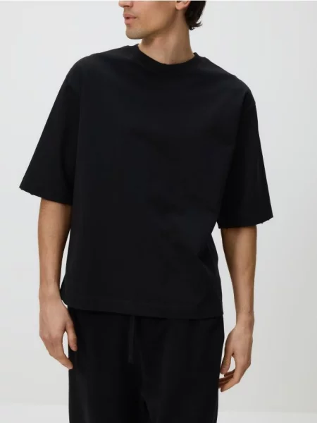 Футболка Reserved черная