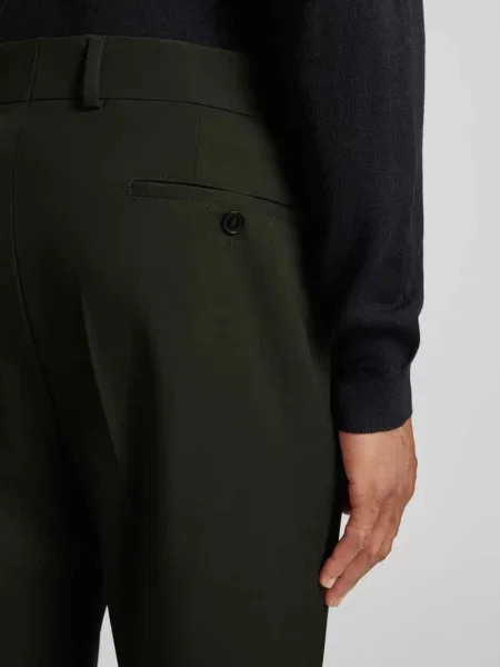 Spodnie do garnituru o kroju slim fit z zakładkami w pasie model ‘NEAT’ Karl Lagerfeld