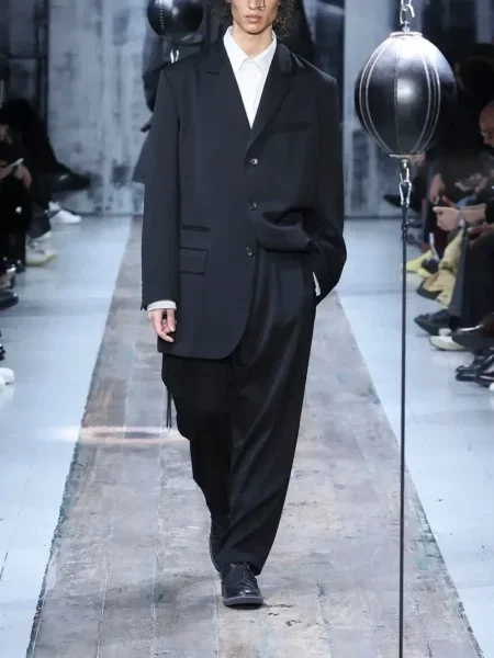 Κωνικό παντελόνι Yohji Yamamoto μαύρο