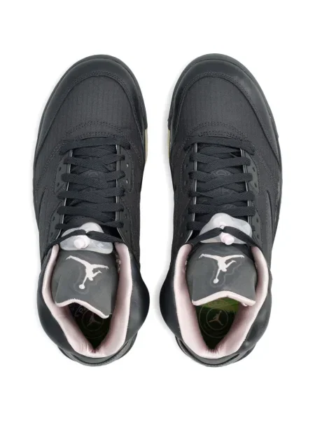 Sneakerși Nike Air Jordan din piele de căprioară maro