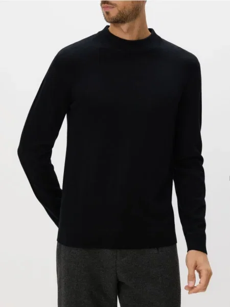 Шерстяной свитер Reserved черный
