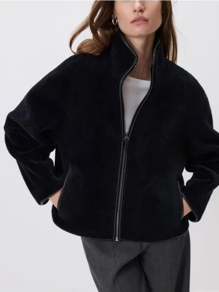 Reserved Куртка типу кожух чорний