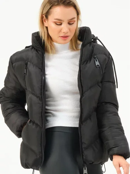 Płaszcz Dewberry czarny