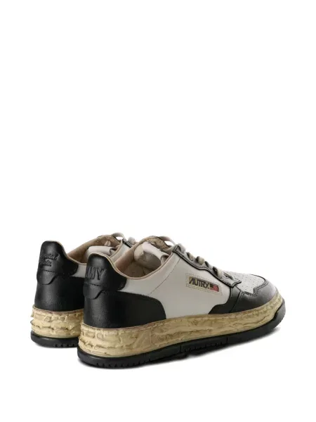 Sneakerși Maison Mihara Yasuhiro din piele cu platformă alb