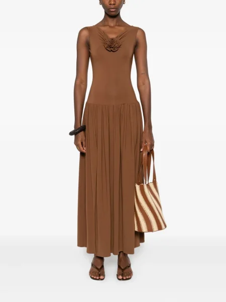 Rochie midi Roserry fără mâneci până la genunchi de costum roz