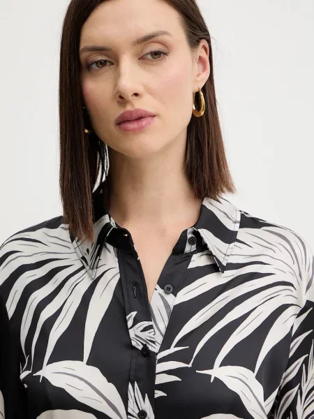 Классическая ошейниковый рубашка Guess черная