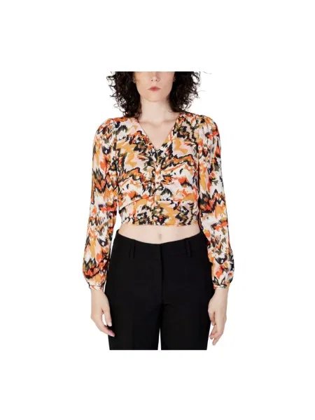 Bluzka Only z długim rękawem o krotszym kroju z dekoltem w serek czarna