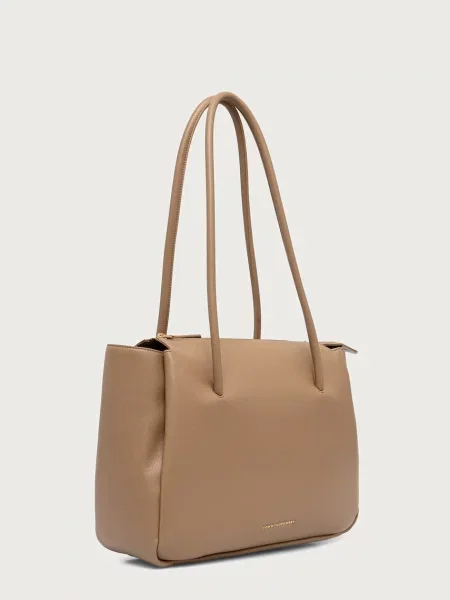 Tommy Hilfiger чанта tote дамска от имитация на кожа ESSENTIAL бежово