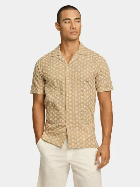 Lindbergh Риза бежов