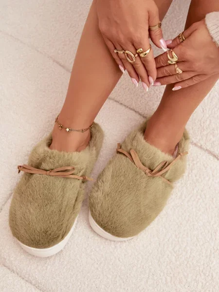 Ниски обувки Boto с панделка зелено