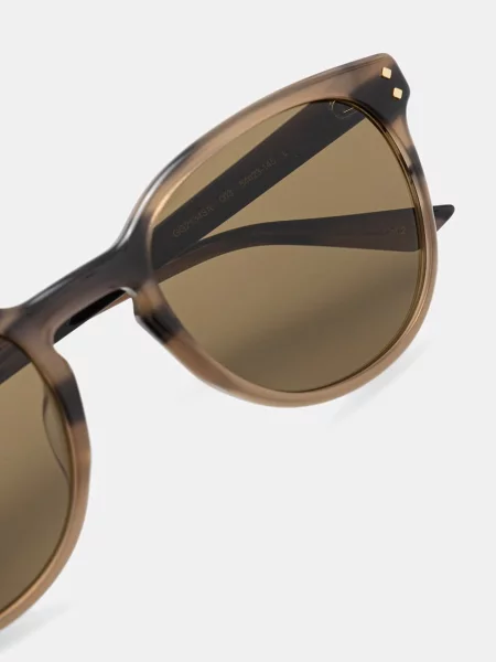 Солнцезащитные очки Gucci