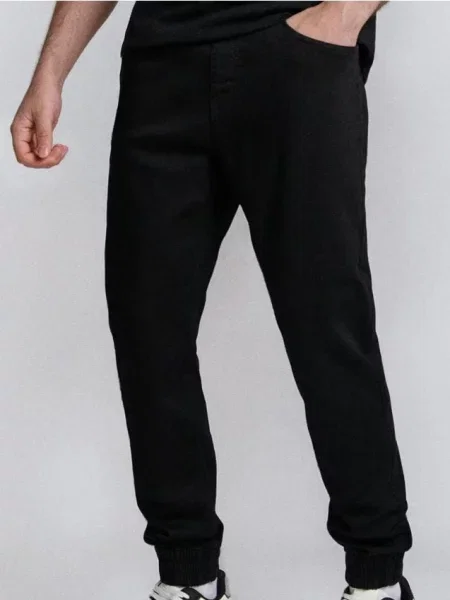 Sinsay Jeansy jogger czarny