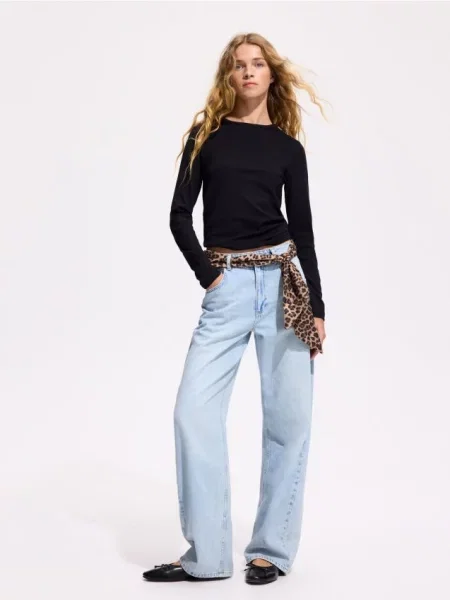 Reserved LADIES` JEANS TROUSERS & SCARF albastru