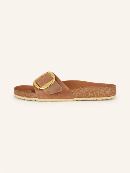 Klapki Birkenstock skórzane na sprzączkę na płaskim obcasie brązowe