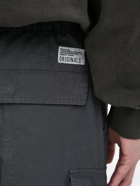 Pantaloni cargo This Is Never That gri