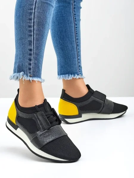Sneakerși Resti negru