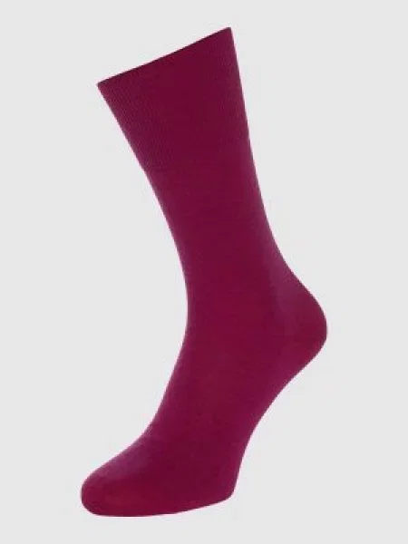 Skarpety z mieszanki żywej wełny model ‘Airport Sock’ Falke różowe