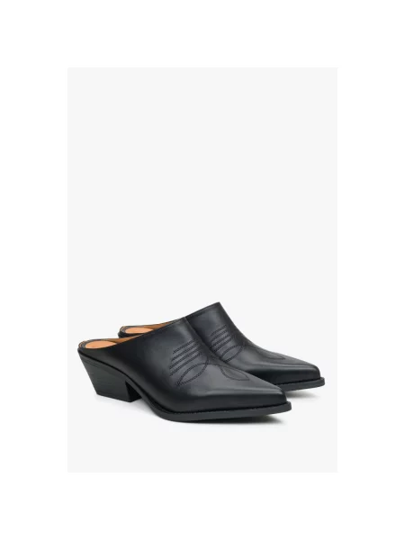 Кожаные сапоги Estro черные